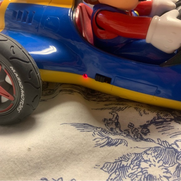 Carrera RC Mario Kart Mario only - Picture 7 of 8